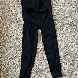 BLANQI Women’s Black Leggings